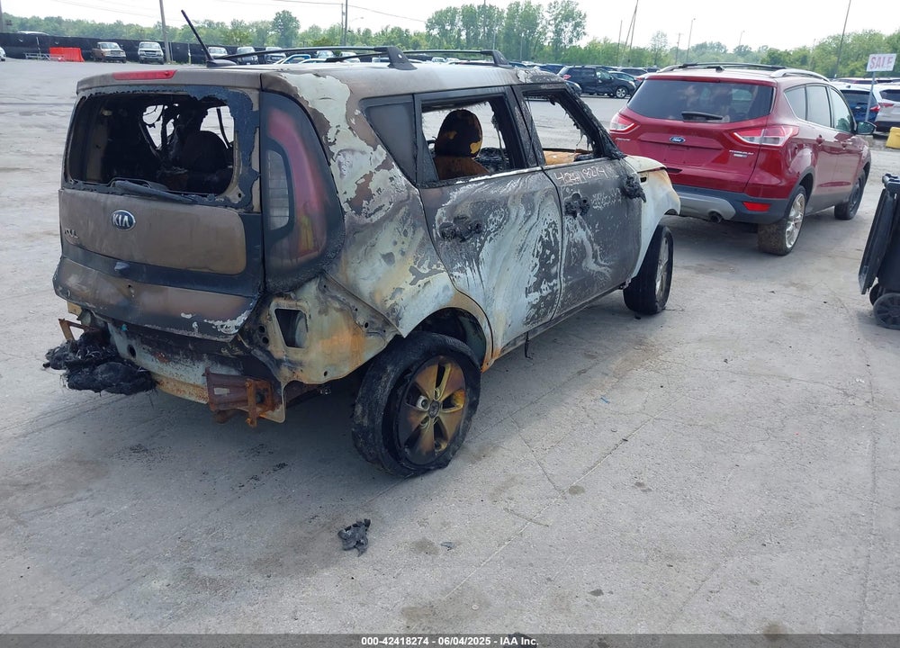 2015 KIA SOUL VIN: KNDJN2A2XF7220165