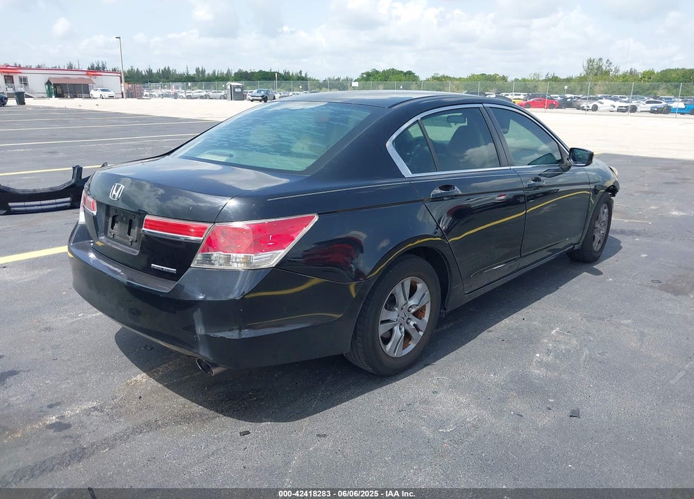 2011 HONDA ACCORD VIN: 1HGCP2F67BA101924