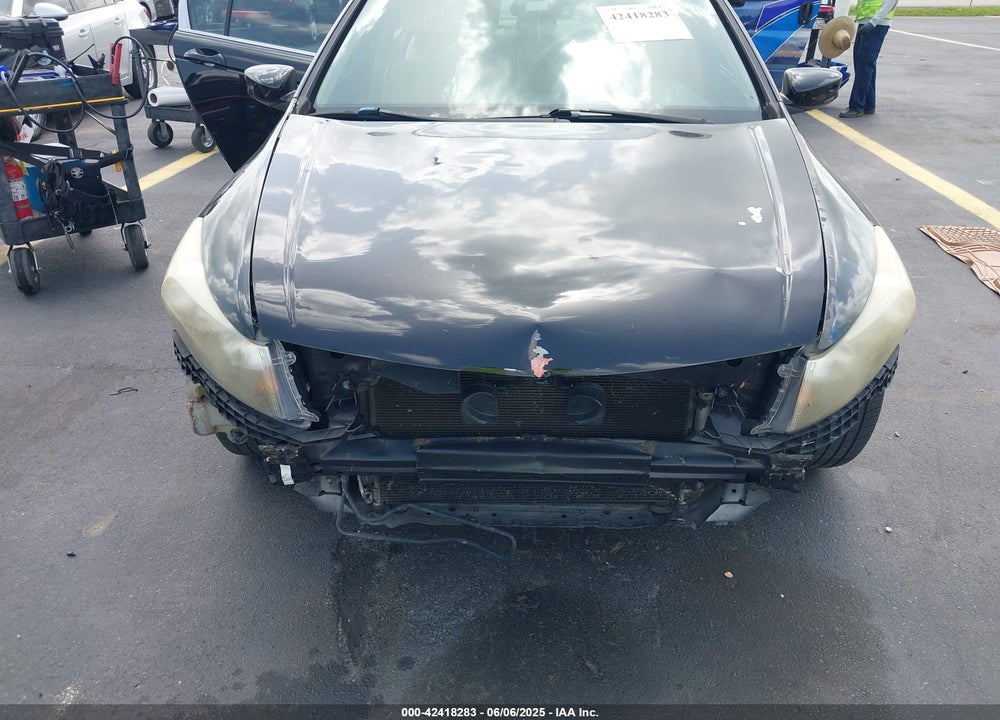 2011 HONDA ACCORD VIN: 1HGCP2F67BA101924