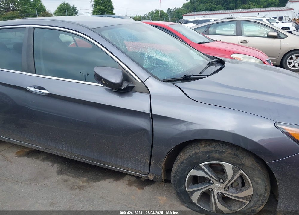 2016 HONDA ACCORD VIN: 1HGCR2F39GA114598