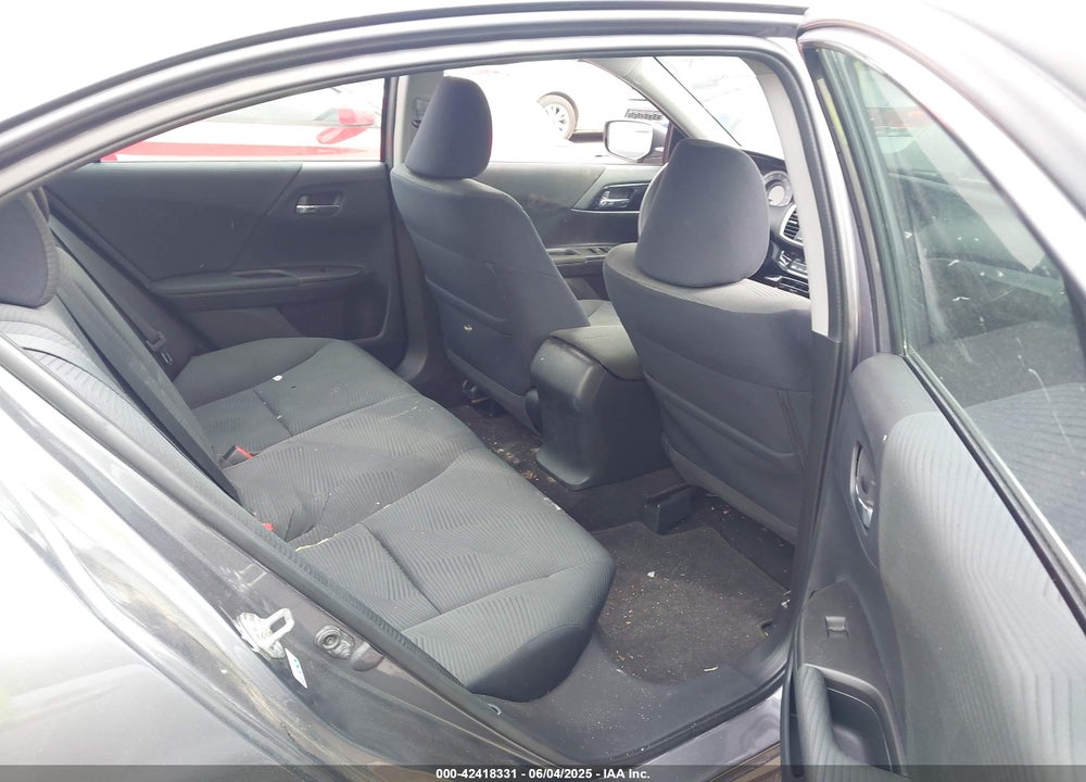 2016 HONDA ACCORD VIN: 1HGCR2F39GA114598