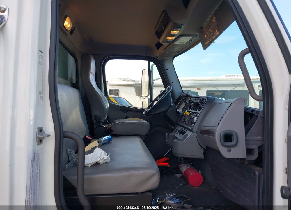 2018 FREIGHTLINER M2 106 VIN: 3ALACWFC2JDJH4497