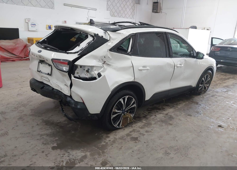 2021 FORD ESCAPE VIN: 1FMCU9G61MUA32742