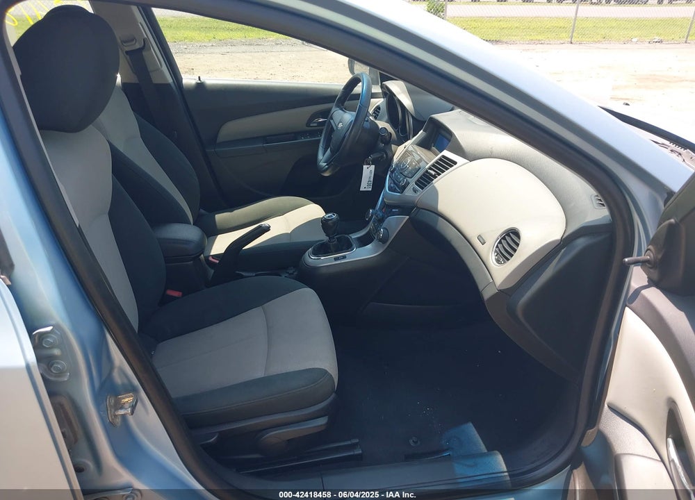2011 CHEVROLET CRUZE LS VIN: 1G1PD5SHXB7195966