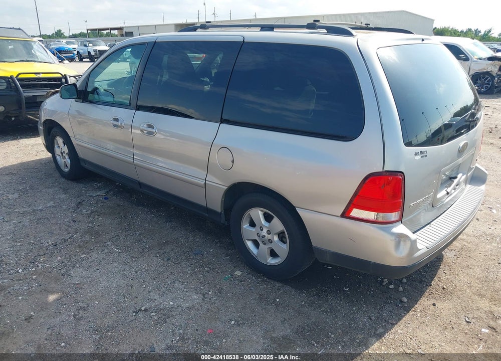 2005 FORD FREESTAR SES VIN: 2FMZA57615BA86450
