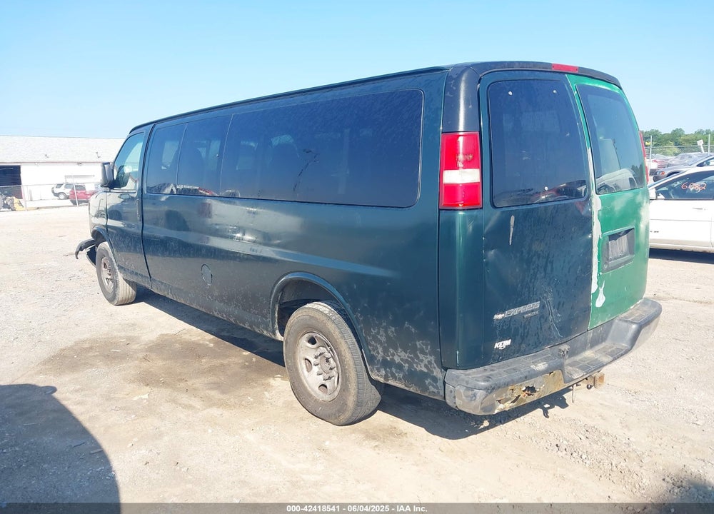 2009 CHEVROLET EXPRESS 3500 LS VIN: 1GAHG39K291137235