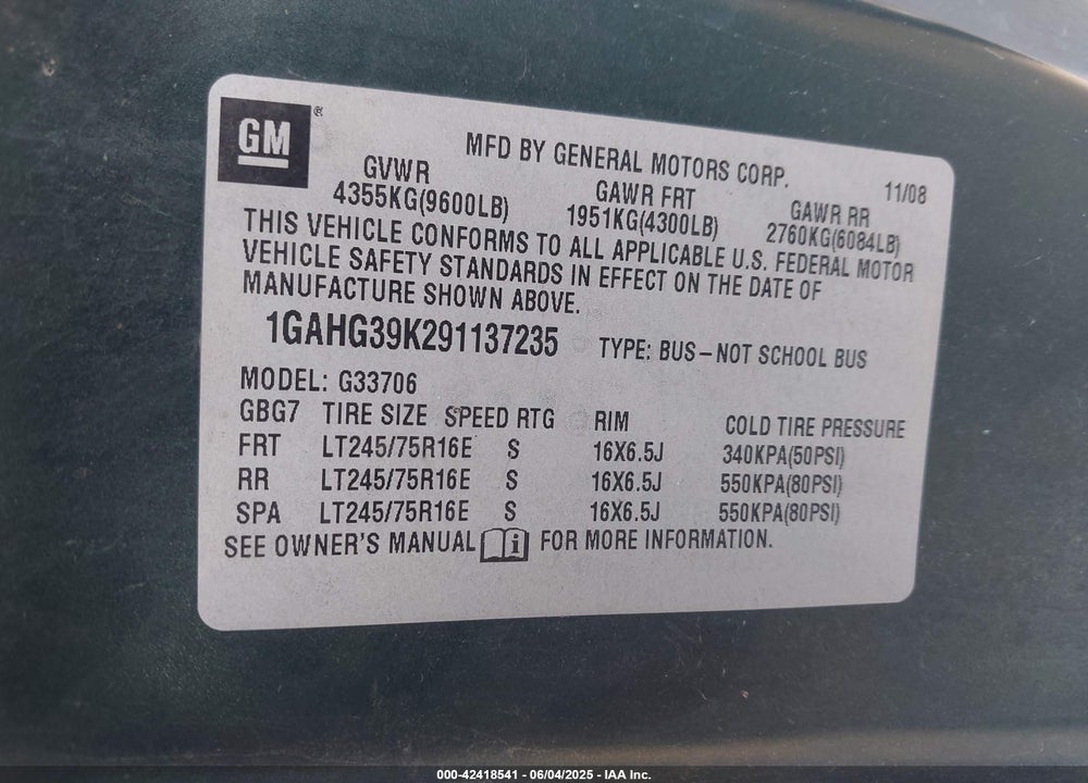 2009 CHEVROLET EXPRESS 3500 LS VIN: 1GAHG39K291137235
