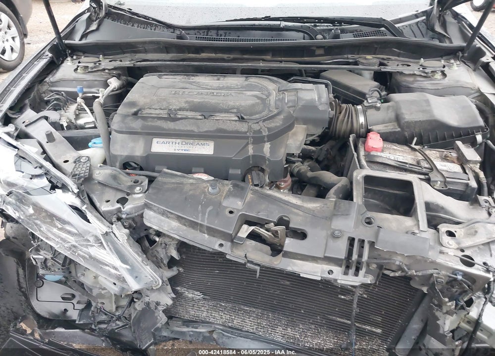 2016 HONDA ACCORD EX-L V-6 VIN: 1HGCT2B86GA005356