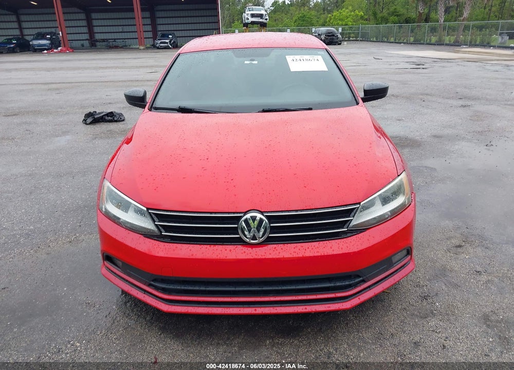 2016 VOLKSWAGEN JETTA VIN: 3VWD17AJ5GM338769