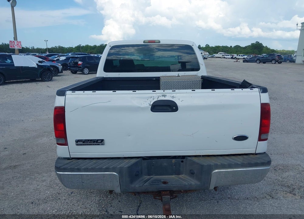 2008 FORD F-250 LARIAT/XL/XLT VIN: 1FTNX20518EE05971