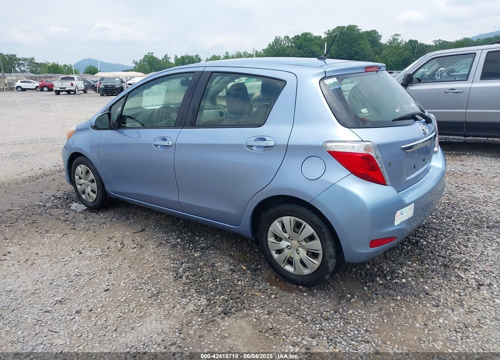 2013 TOYOTA YARIS LE VIN: JTDKTUD35DD568352