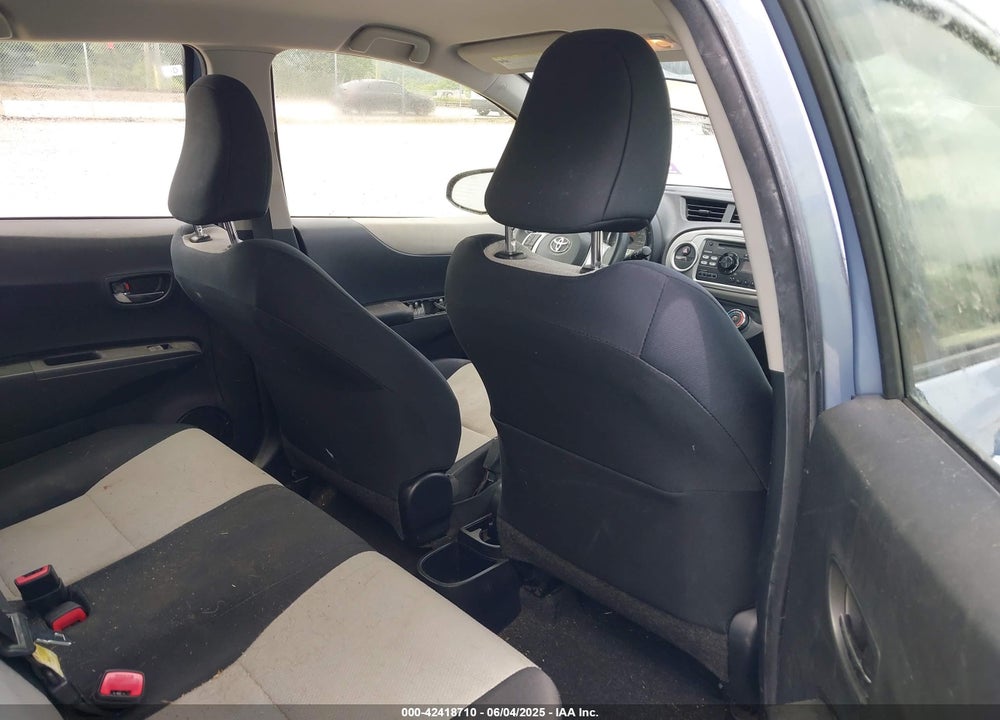 2013 TOYOTA YARIS LE VIN: JTDKTUD35DD568352