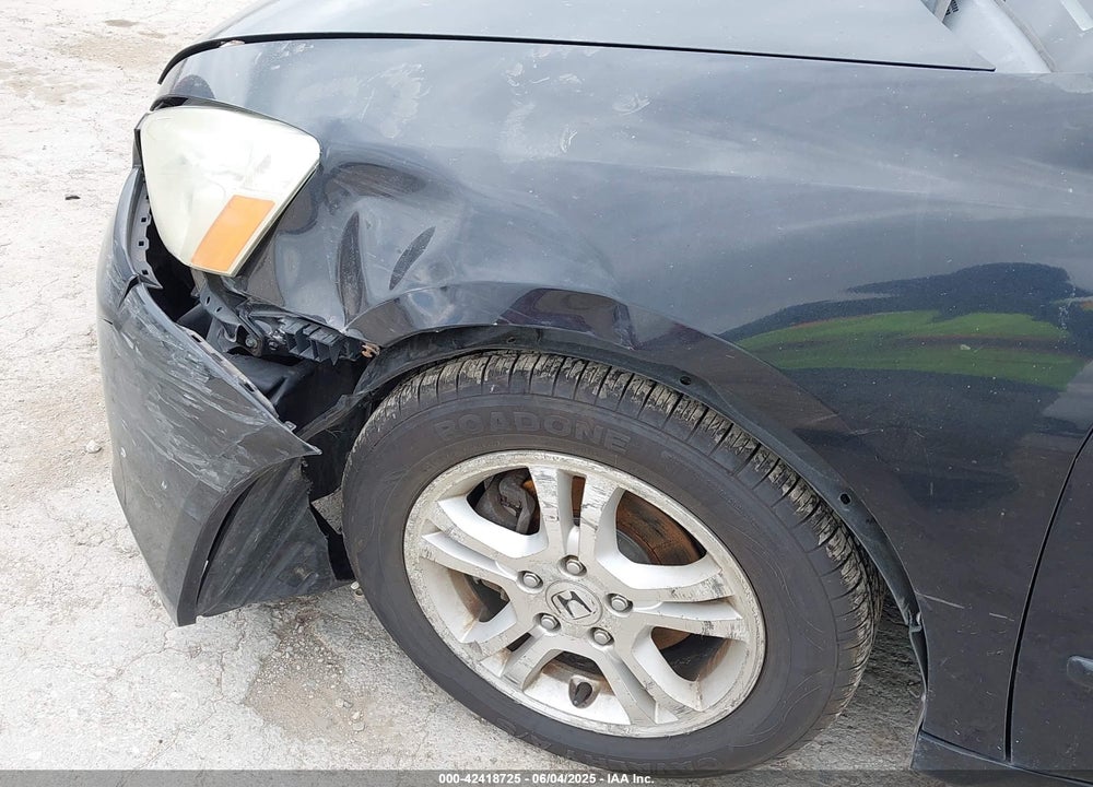 2006 HONDA ACCORD VIN: 1HGCM56856A126158