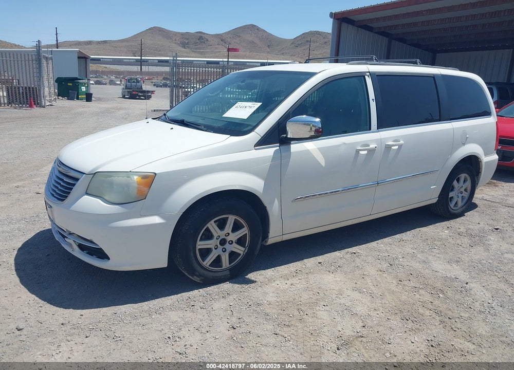 2011 CHRYSLER TOWN & COUNTRY TOURING-L VIN: 2A4RR8DGXBR796729