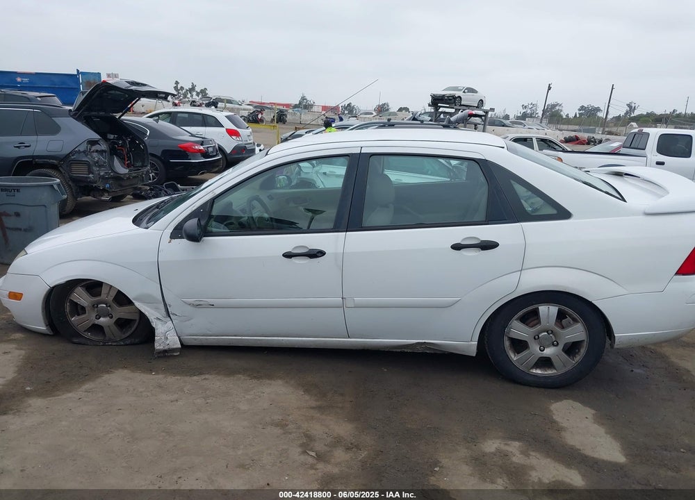 2005 FORD FOCUS ZX4 VIN: 1FAFP34N25W152109