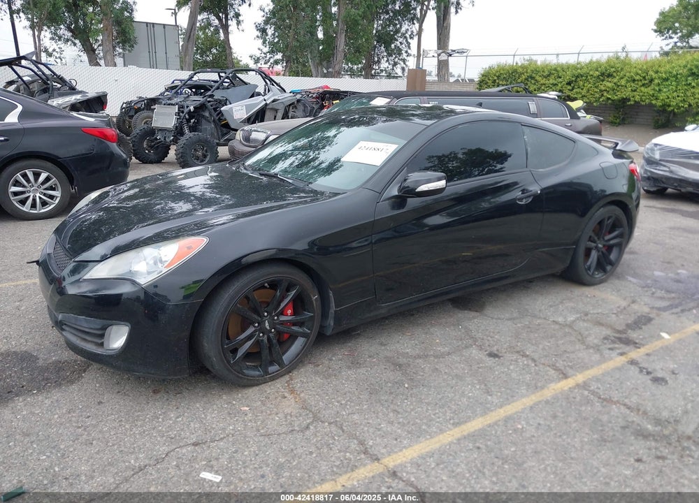 2010 HYUNDAI GENESIS VIN: KMHHU6KH2AU040891