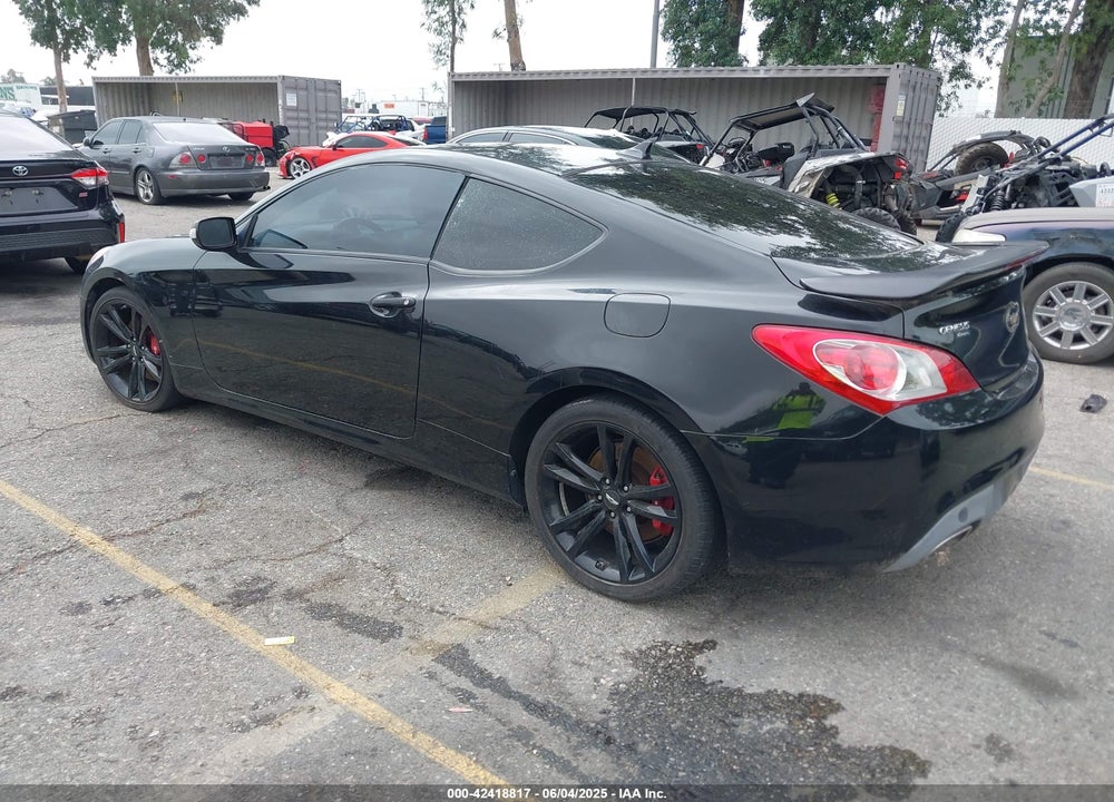 2010 HYUNDAI GENESIS VIN: KMHHU6KH2AU040891