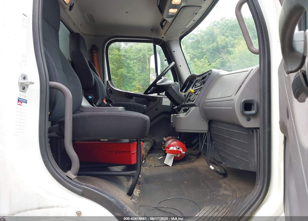 2016 FREIGHTLINER M2 106 MEDIUM DUTY VIN: 1FVACXDT6GHGZ3006