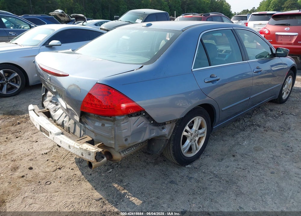2007 HONDA ACCORD 2.4 EX VIN: 1HGCM56817A124182