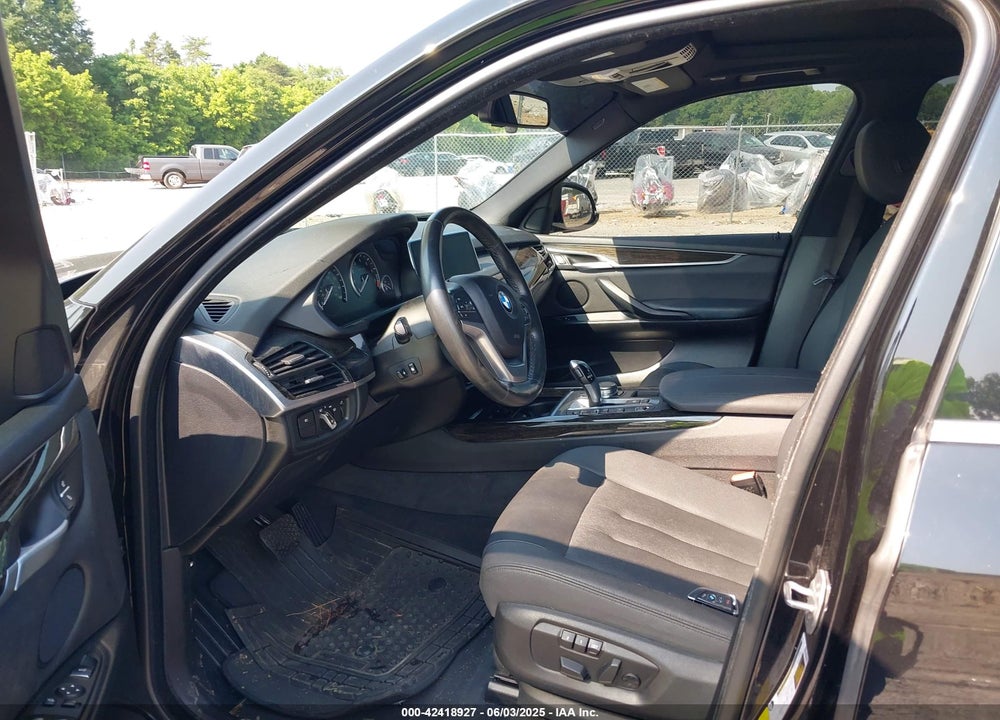 2018 BMW X5 EDRIVE VIN: 5UXKT0C55J0W00049