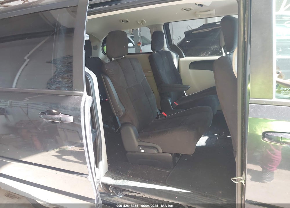 2014 DODGE GRAND CARAVAN SXT VIN: 2C4RDGCG9ER103864