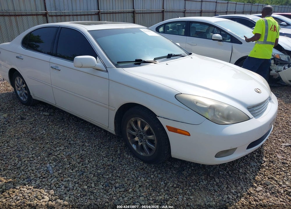2003 LEXUS ES 300 VIN: JTHBF30G630100094