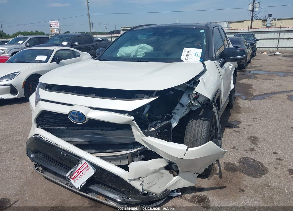 2022 TOYOTA RAV4 HYBRID VIN: 4T3E6RFV7NU083912