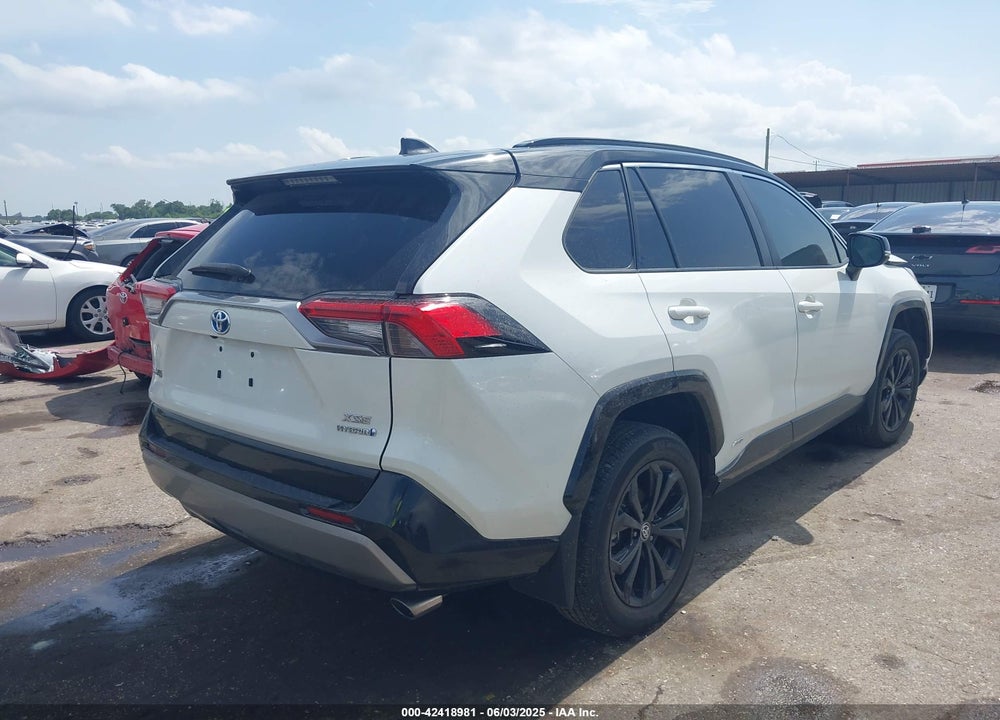 2022 TOYOTA RAV4 HYBRID VIN: 4T3E6RFV7NU083912