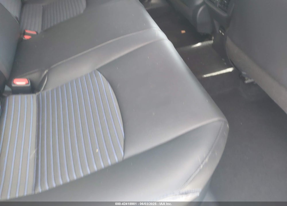 2022 TOYOTA RAV4 HYBRID VIN: 4T3E6RFV7NU083912