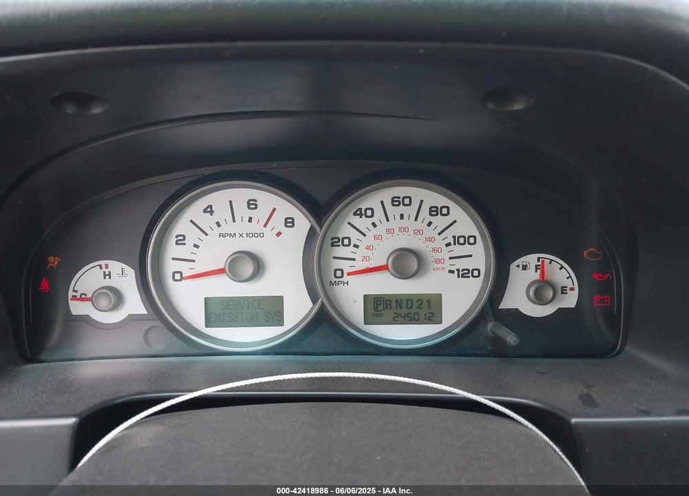 2005 FORD ESCAPE LIMITED VIN: 1FMYU94175KB42352