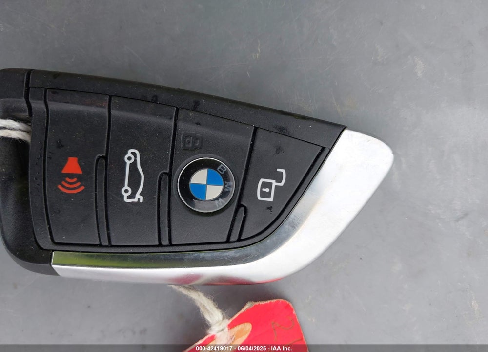 2021 BMW M440I VIN: WBA53AT0XMCH23521