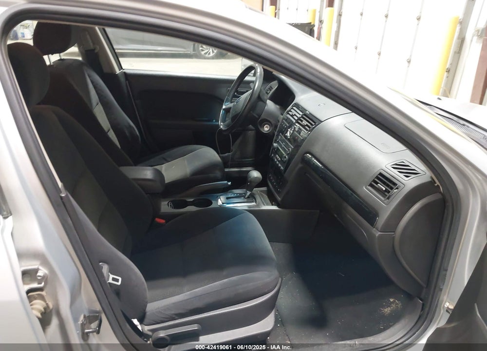 2006 FORD FUSION VIN: 3FAFP08146R160268