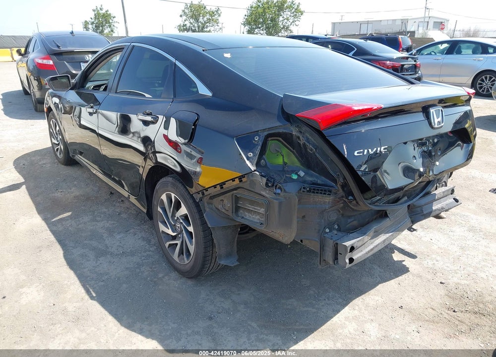 2017 HONDA CIVIC LX VIN: 2HGFC2F55HH546916