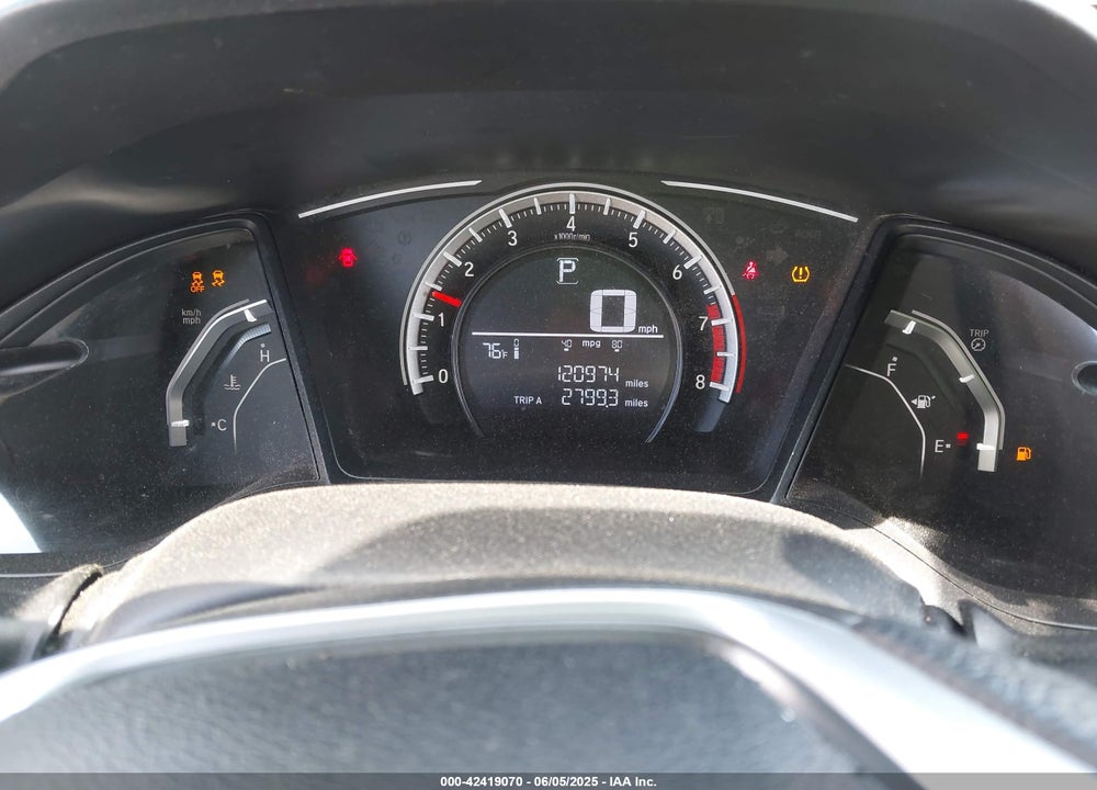 2017 HONDA CIVIC LX VIN: 2HGFC2F55HH546916