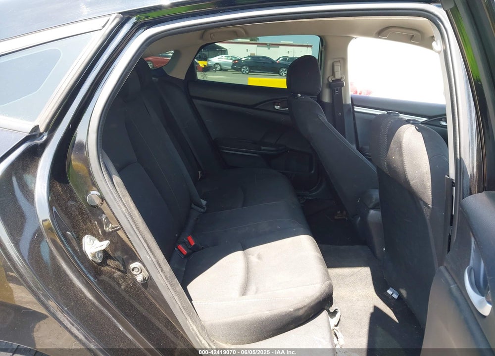 2017 HONDA CIVIC LX VIN: 2HGFC2F55HH546916