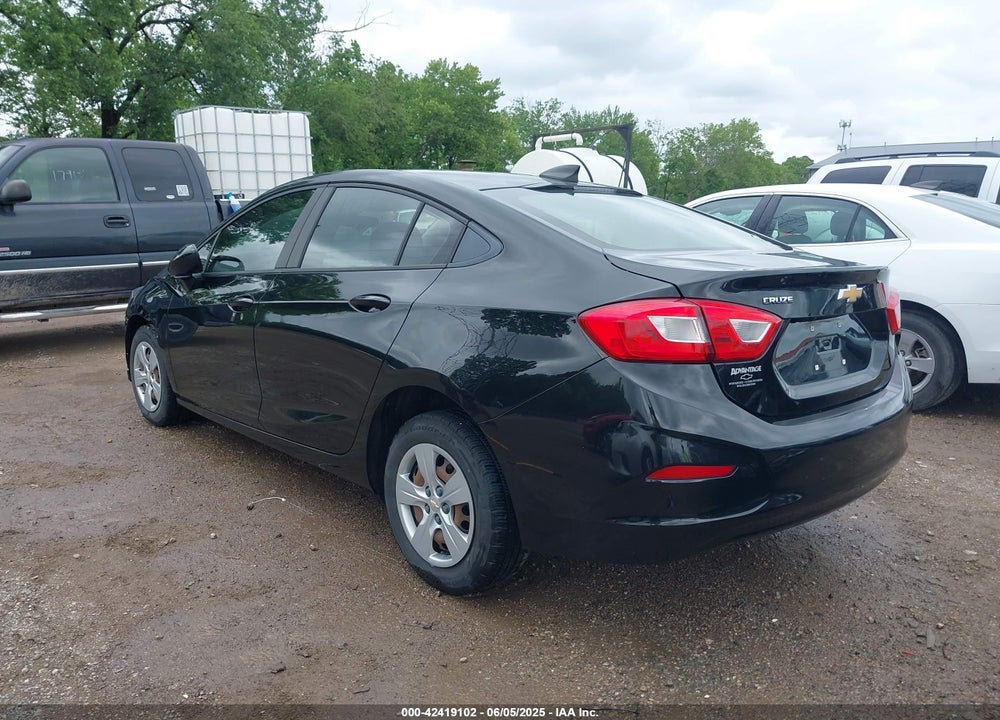 2018 CHEVROLET CRUZE VIN: 1G1BC5SM6J7195696