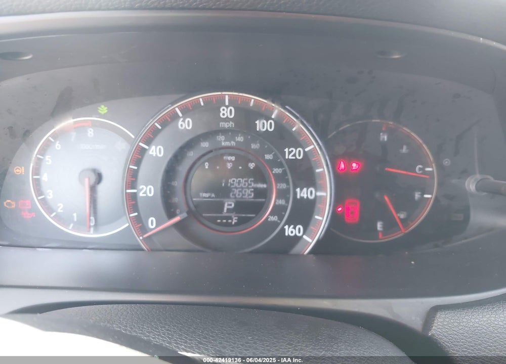 2017 HONDA ACCORD VIN: 1HGCR2F56HA008774