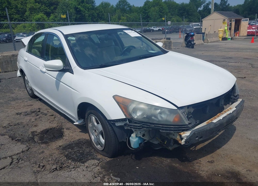 2010 HONDA ACCORD 2.4 LX-P VIN: 1HGCP2F40AA013035