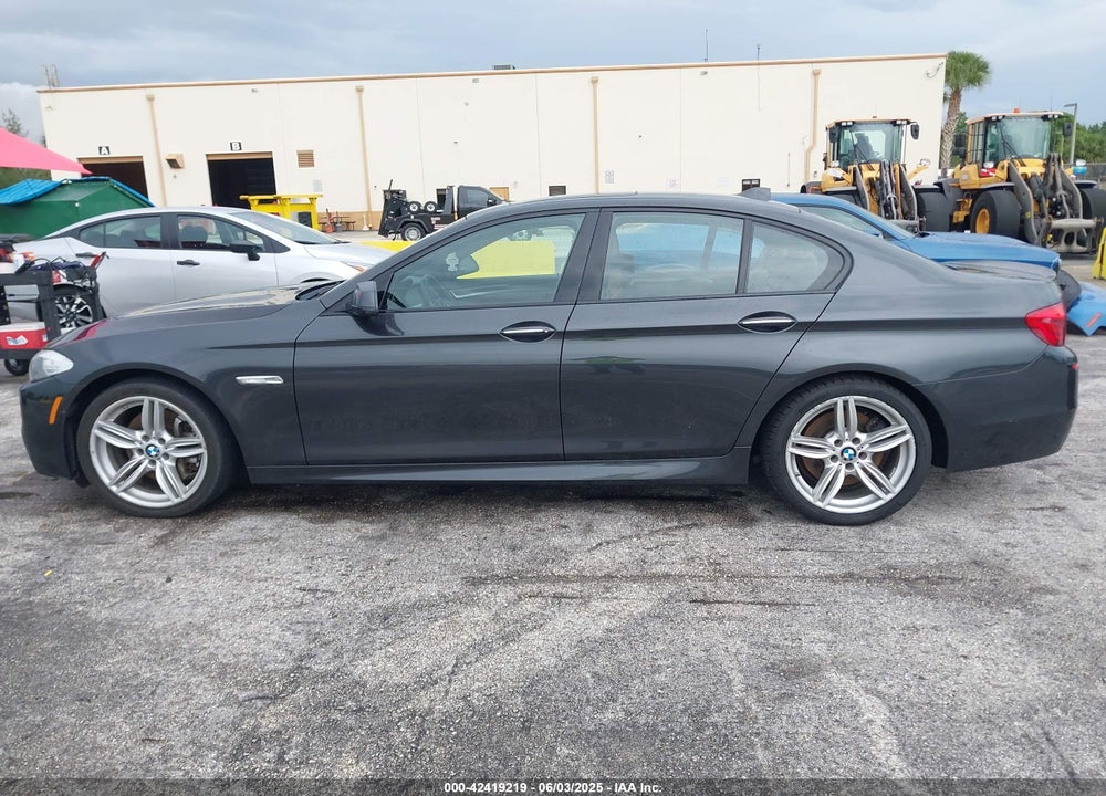2013 BMW 550 VIN: WBAFR9C55DC271603