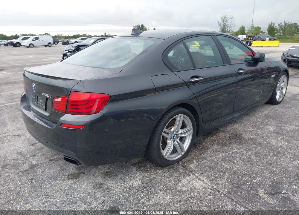 2013 BMW 550 VIN: WBAFR9C55DC271603