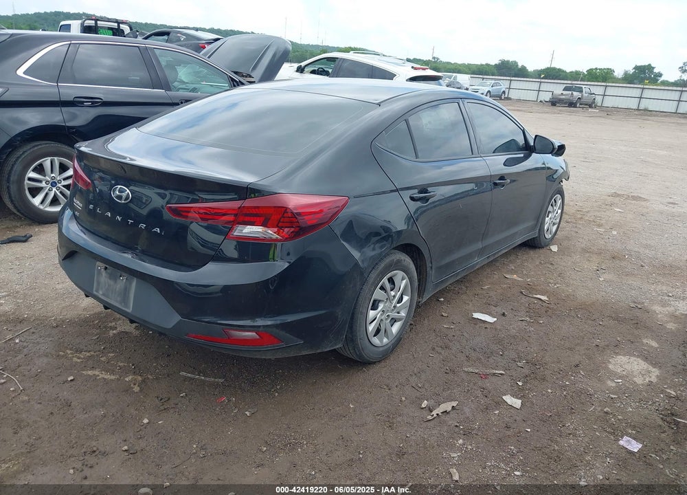 2020 HYUNDAI ELANTRA SE VIN: 5NPD74LF9LH519768