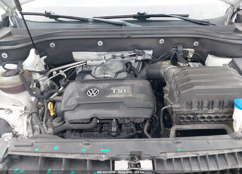 2018 VOLKSWAGEN ATLAS VIN: 1V2AP2CA7JC599090