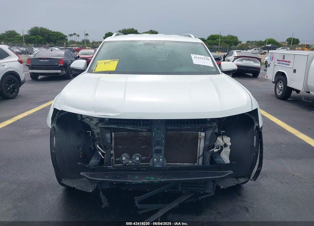 2018 VOLKSWAGEN ATLAS VIN: 1V2AP2CA7JC599090