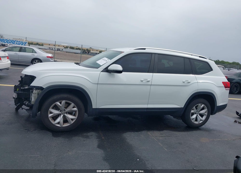 2018 VOLKSWAGEN ATLAS VIN: 1V2AP2CA7JC599090