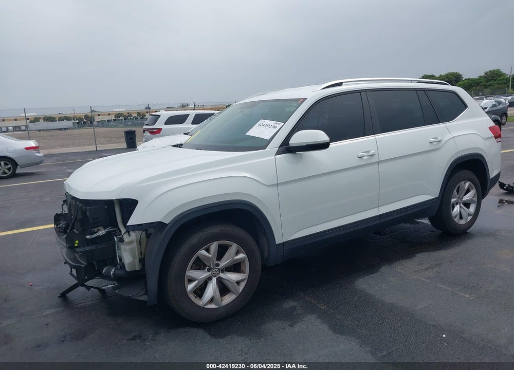 2018 VOLKSWAGEN ATLAS VIN: 1V2AP2CA7JC599090