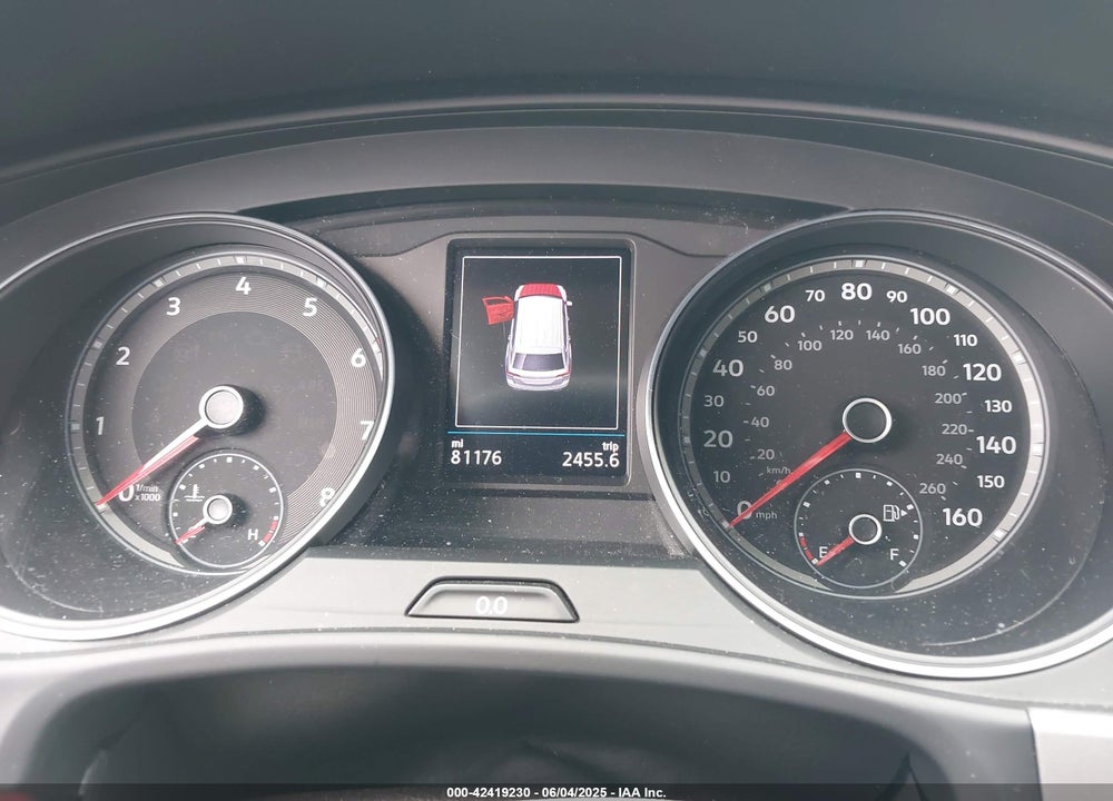2018 VOLKSWAGEN ATLAS VIN: 1V2AP2CA7JC599090