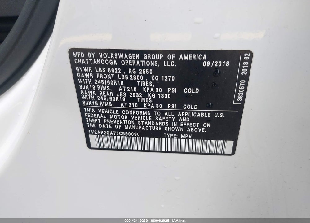 2018 VOLKSWAGEN ATLAS VIN: 1V2AP2CA7JC599090