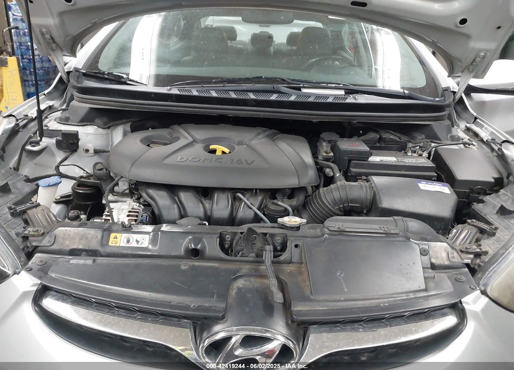 2013 HYUNDAI ELANTRA VIN: KMHDH4AE3DU547978