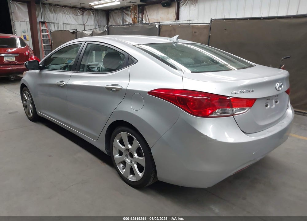 2013 HYUNDAI ELANTRA VIN: KMHDH4AE3DU547978