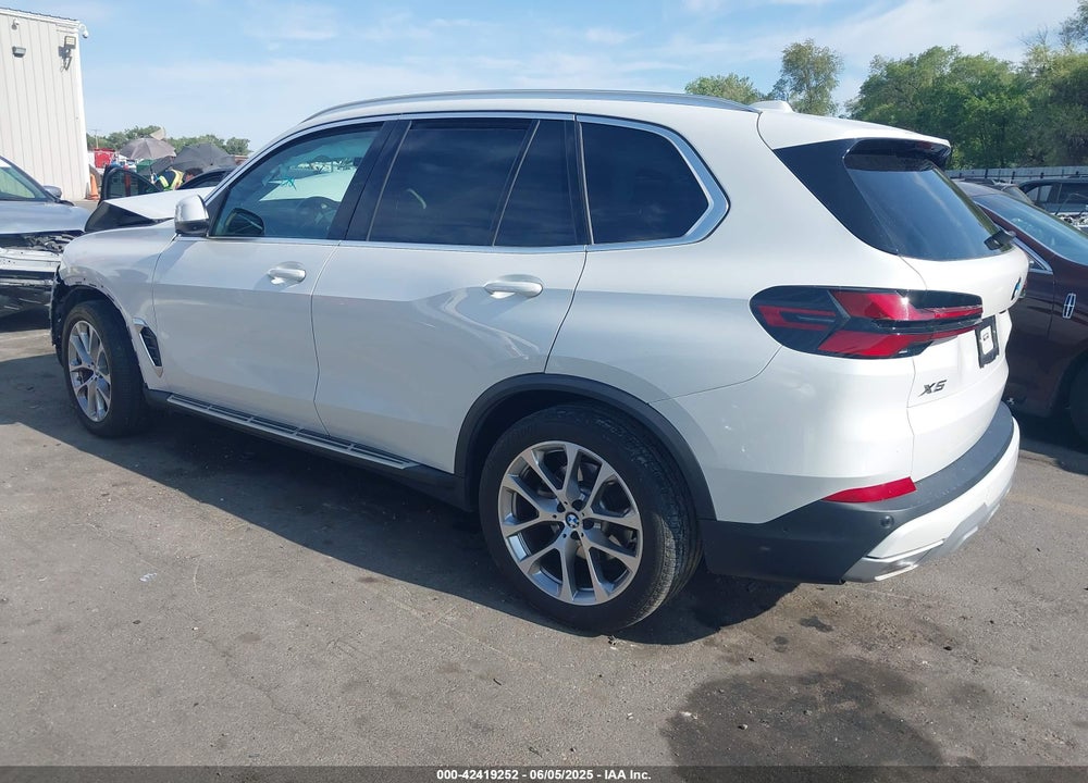 2024 BMW X5 VIN: 5UX23EU08R9T24893